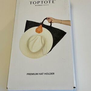 TOPTOTE Lindsay Albanese Premium Magnetic Hat Clip Holder Tan Leather NIB